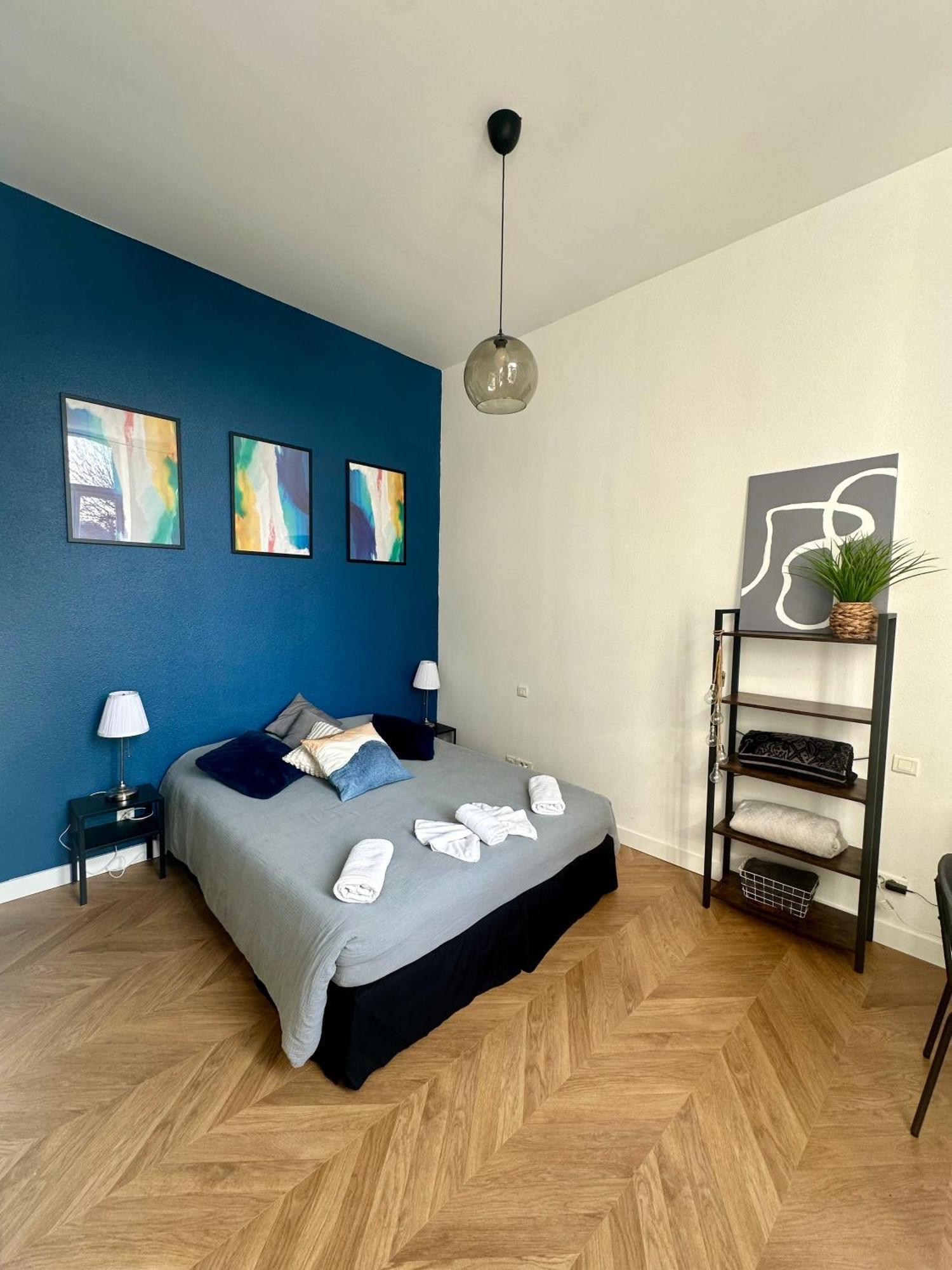 Spacieux Appt Haussmannien Parking Prive أميا المظهر الخارجي الصورة